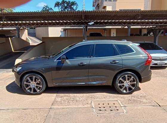 VOLVO XC60 2.0 T8 HYBRID INSCRIPTION AWD GEARTRONIC